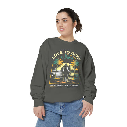 Access Travel "Love to Surf" Sweatshirt — California Surf Vintage